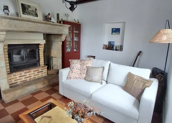 Nyaraló Au Touleyrou Issendolus